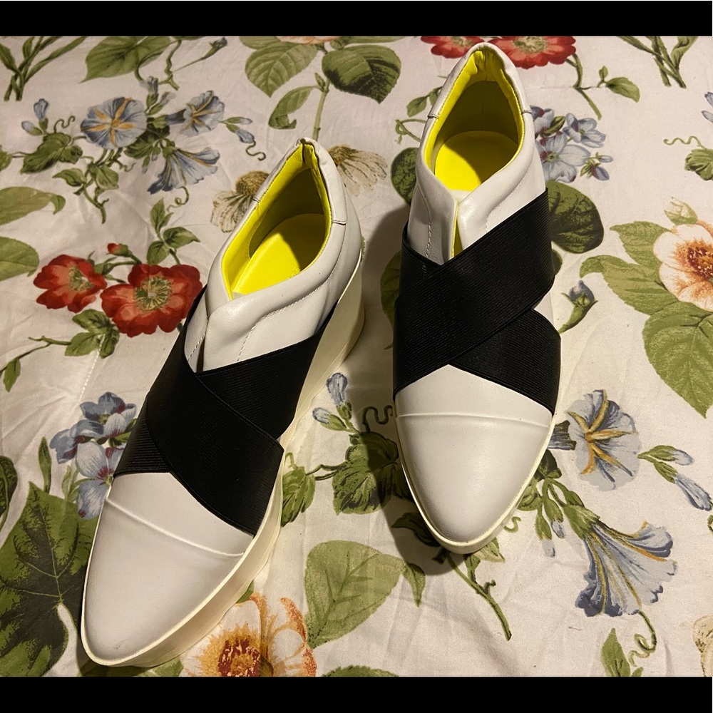 Brand New Kendall+Kylie fashion shoes Size 10